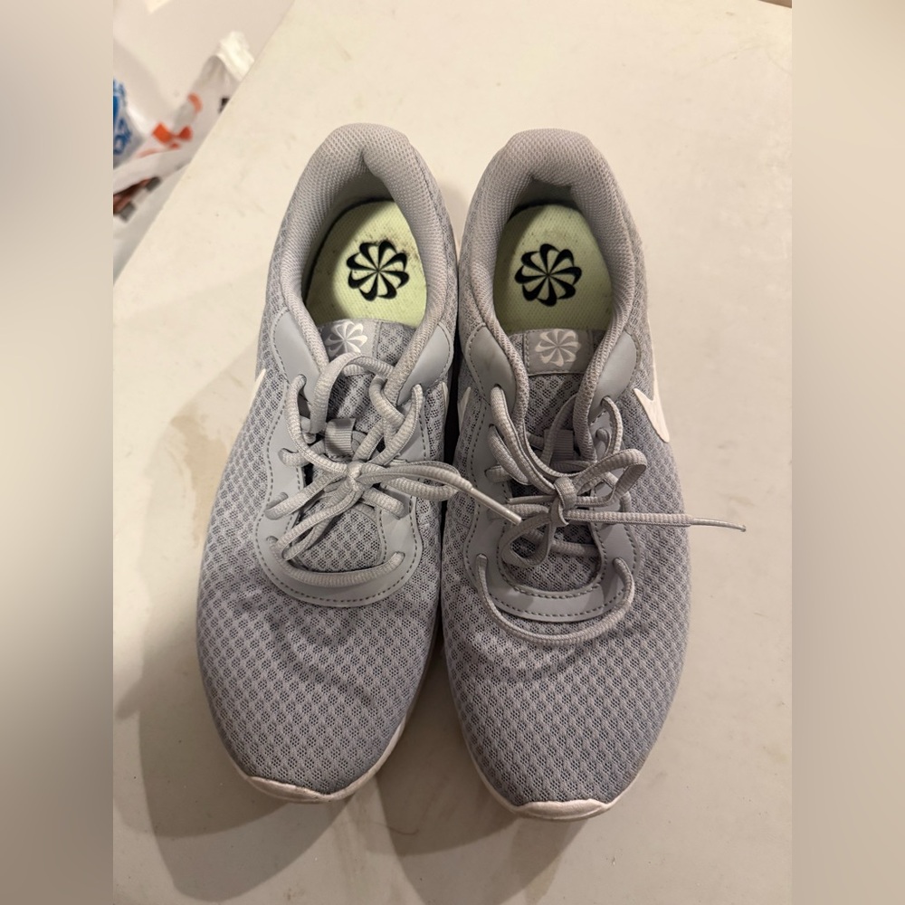 Nike Gray Athletic Shoes. Size 10.5 women’s - Picture 3 of 6